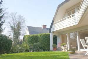 Bestlage - Fußläufig Innenstadt - Ruhig, Sonnig, Garage - HAUS EXKLUSIVE – Schöne Aussicht 00, 65193 Nordost, Wiesbaden – Vorschaubild 2