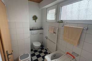 Gepflegte 2,5-Zimmer Wohnung mit Balkon und Wintergarten – Mülheimer Str. 300, 46045 Dümpten, Oberhausen – Vorschaubild 4