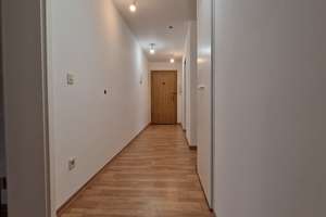 Sonnige 4‑Zimmer‑Wohnung in Augsburg‑Hochzoll – Nähe Kuhsee-mit Erbaurecht – Biberkopfstr. 18, 86163 Hochzoll-Süd, Augsburg – Vorschaubild 2