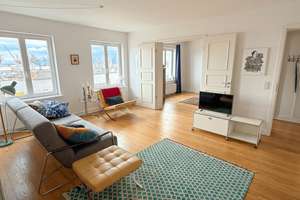 Sanierte 3-Zimmer-Altbauwohnung mit Balkon und Panorama-Elbblick – Bernhard-Nocht-Straße 10, 20359 Sankt Pauli, Hamburg – Vorschaubild 2