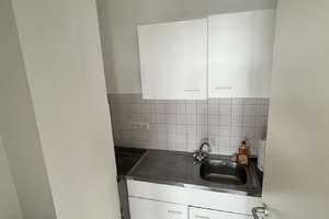 Praxis-/Therapieraum in Hannover-Nordstadt (ca. 38 m²) zur Untermiete – zentral, ruhig – Bodestraße 2, 30167 Nordstadt, Hannover – Vorschaubild 3