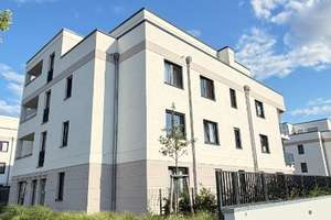 Familienfreundliche 4-Zi.-Wohnung mit 2 Bädern, Abstellraum, Balkon & TG-Stellplatz in Schönefeld – Die vollständige Adresse der Immobilie erhältst du vom Anbieter., 12529 Schönefeld – Vorschaubild 1