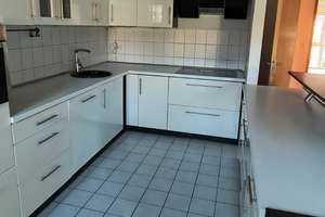 Helle 3-Zimmer-Wohnung mit moderner Einbauküche und Südbalkon