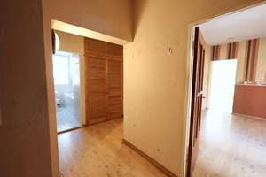 AUFZUG, BALKON & GEMEINSCHAFTLICHE DACHTERRASSE - ZENTRAL GELEGEN - ZUM NEU GESTALTEN – Die vollständige Adresse der Immobilie erhältst du vom Anbieter., 10715 Wilmersdorf, Berlin – Vorschaubild 2