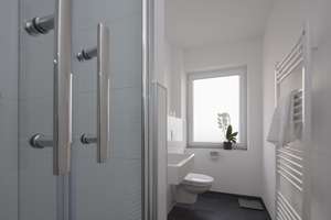 Exklusives Angebot: Möblierte 5* Wohnung "Bilk" in Düsseldorf Derendorf – Weißenburgstraße 63, 40476 Derendorf, Düsseldorf – Vorschaubild 3