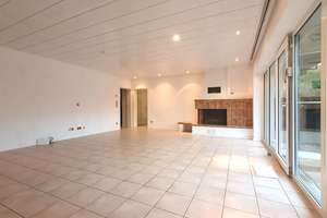 Haus im Haus“ , 4,5 R.-Whg., Terrasse, EBK, Garage mögl., naturnahe Lage, Grenze Essen/ Mülheim – Die vollständige Adresse der Immobilie erhältst du vom Anbieter., 45145 Frohnhausen, Essen – Vorschaubild 4