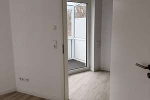 Moderne 2-Zimmer-Wohnung mit großem Balkon, Einbauküche & Fußbodenheizung – sofort bezugsfrei – Luruper Hauptstraße 210, 22547 Lurup, Hamburg – Vorschaubild 11