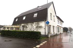 Anlage ? Mehrfamilienhaus (oder Zimmervermietung ca 16 Zi) mit Garten und Garagen. – Keekenerstraße 52, 47533 Kleve – Vorschaubild 3