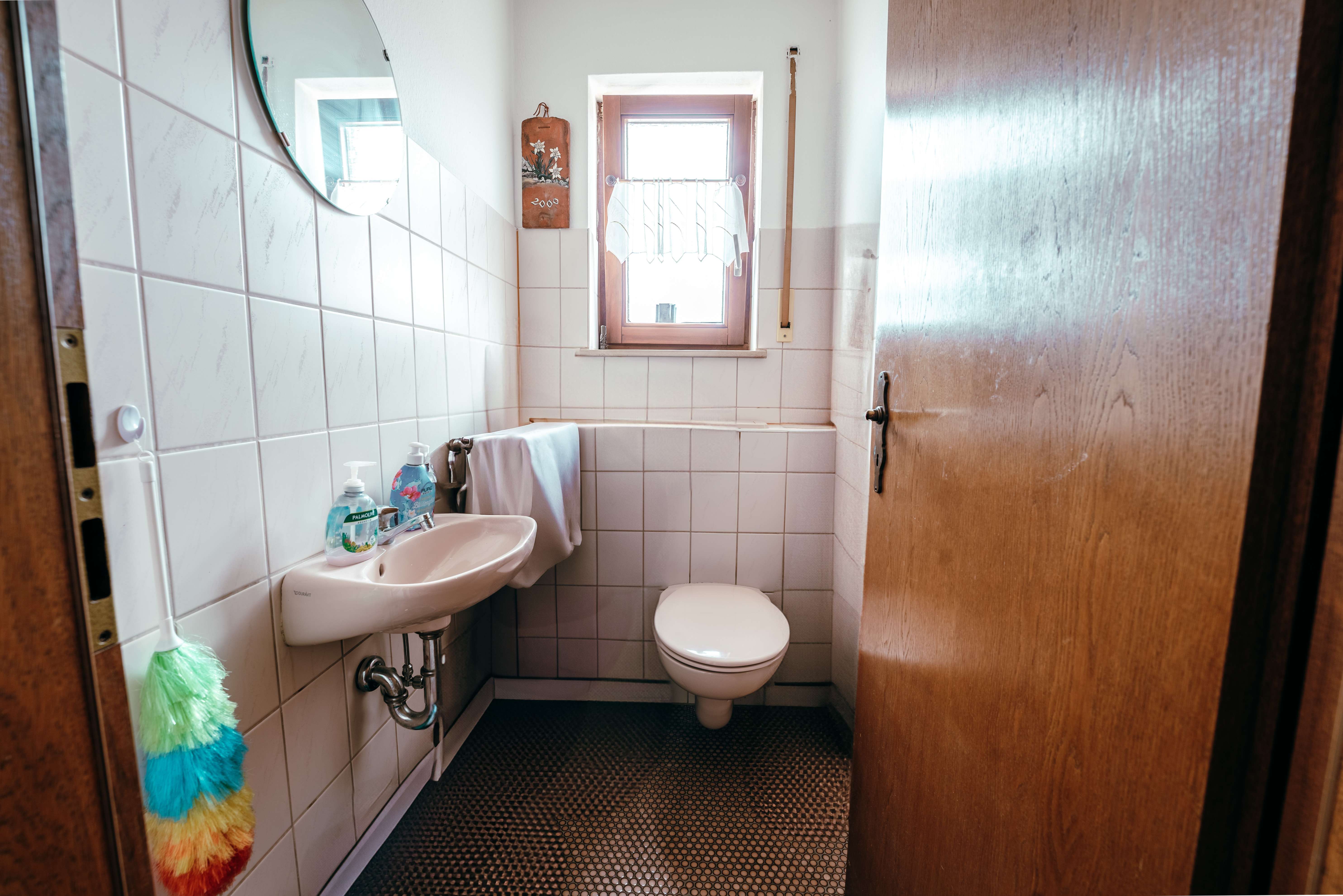 Immobilie in Geislingen - Vielseitige Kapitalanlage: Mehrfamilienhaus mit integrierter Gewerbeeinheit - Bild 0