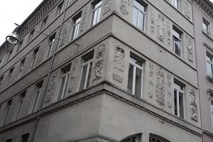 Preiswerte, großzügige 3-Zimmer Altbau-Wohnung in der Fußgängerzone – Kirchgasse 68, 65183 Mitte, Wiesbaden – Vorschaubild 2
