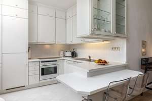 Studio voll möbliert mit Service in bester Lage Prenzlauer Berg – Knaackstrasse 86, 10435 Prenzlauer Berg, Berlin – Vorschaubild 4