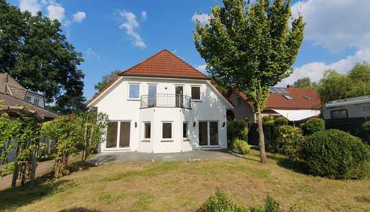 Bild von GERÄUMIGES EINFAMILIENHAUS IM BELIEBTEN BERGSTEDT