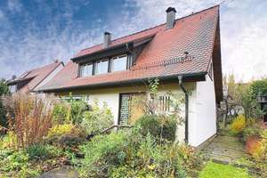 Einfamilienhaus mit Wintergarten, Garten und Stellplatz  – Die vollständige Adresse der Immobilie erhältst du vom Anbieter., 70569 Büsnau, Stuttgart – Vorschaubild 1