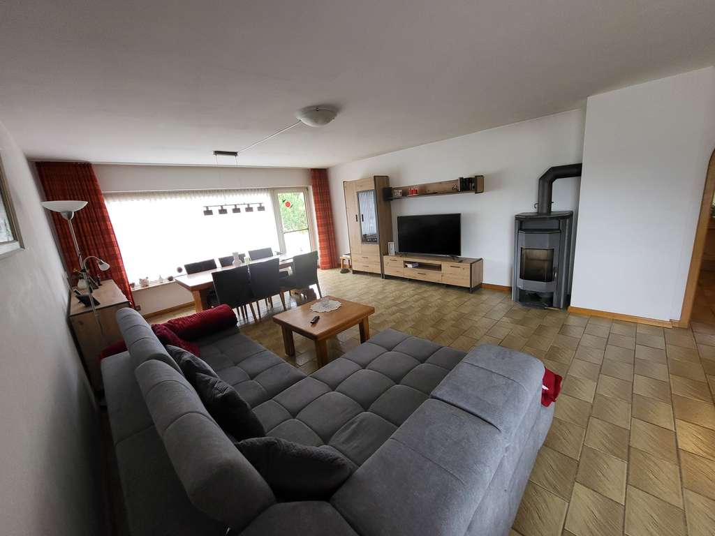 Immobilie in Lemgow - Geräumiges 6-Zimmer Haus in Lemgow mit 206 m² Wohnfläche - Bild 3