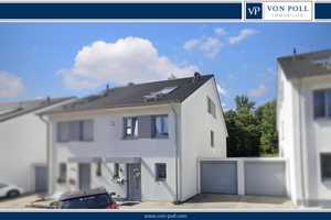 Hier ist das Nest schon gemacht!
Neuwertige DHH für Familien mit großem Sonnengarten. – Essen – Vorschaubild 1