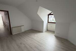 Schöne 3-Zimmer DG Wohnung in Alterlangen – Erlenfeld 20, 91056 Alterlangen, Erlangen – Vorschaubild 19