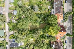 Sonntagsbesichtigung! Mehrgenerationenhaus - viel Wohnfläche - großes Grundstück! Siedlung Eichkamp! – Die vollständige Adresse der Immobilie erhältst du vom Anbieter., 14055 Westend, Berlin – Vorschaubild 3