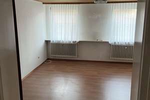VIELSEITIGES MEHRFAMILIENHAUS MIT  GEWERBEMÖGLICHKEIT UND  AUSBAUPOTENZIAL – Die vollständige Adresse der Immobilie erhältst du vom Anbieter., 88178 Heimenkirch – Vorschaubild 17