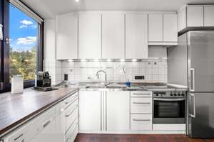 Property thumbnail 12