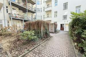 Bezugsfreie, möblierte und frisch renovierte 2 Zimmer Altbau-Wohnung mit Balkon - am Ku´Damm – Die vollständige Adresse der Immobilie erhältst du vom Anbieter., 10711 Halensee, Berlin – Vorschaubild 34