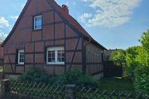 Kleines Einfamilienhaus mit großem Grundstück in Rinteln Süd! – Die vollständige Adresse der Immobilie erhältst du vom Anbieter., 31737 Rinteln – Vorschaubild 3