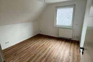 Modernisieren 3,5-Zimmer-Dachgeschosswohnung im Fleyer Viertel mit schönem Ausblick – Ruhrstr 17, 58097 Mittelstadt, Hagen – Vorschaubild 5