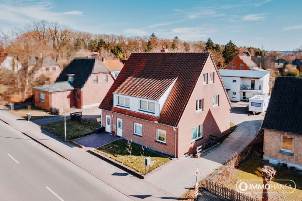 Immobilie in Südheide - Kernsaniertes Wohninvestment mit 4 vermieteten Wohnungen auf einem Grundstück - sofort rentabel! - Bild 0