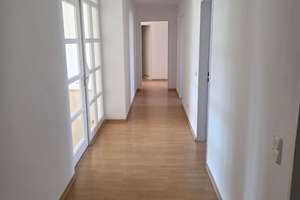Modernisierte Wohnung im 3. OG zu vermieten | 3-Zimmer-Wohnung (119m²)