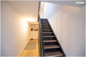 Kapitalanlage-plus! Solides Mehrfamilienhaus mit Baugrundstück für weiteres Mehrfamilienhaus – Die vollständige Adresse der Immobilie erhältst du vom Anbieter., 25524 Itzehoe – Vorschaubild 2