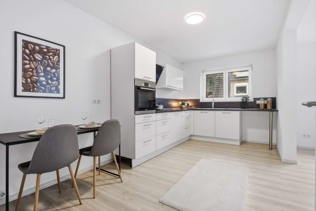 Immobilie in Weißenthurm - Schöne Dachgeschosswohnung in Weißenthurm - Bild 2