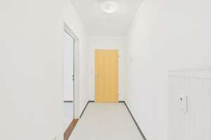 Charmante 2-Zimmer-Wohnung im historischen Altbau – Die vollständige Adresse der Immobilie erhältst du vom Anbieter., 91054 Burgberg, Erlangen – Vorschaubild 6