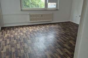 3,5 Zimmer Wohnung in zentraler Lage – Kolpingstraße 94, 47166 Alt-Hamborn, Duisburg – Vorschaubild 3
