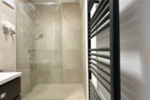 Exklusive 2-Zimmer-Altbauwohnung im Stuttgarter Süden – Die vollständige Adresse der Immobilie erhältst du vom Anbieter., 70180 Lehen, Stuttgart – Vorschaubild 17