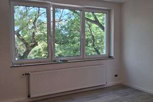 Wohntraum in Bilk/Unterbilk: Modernisierte 3‑Zimmer‑Wohnung mit Einbauküche & optionalem TG-Platz – 40223 Bilk, Düsseldorf – Vorschaubild 2