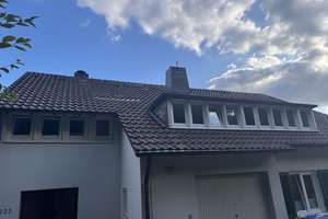 Großzügige Doppelhaushälfte mit Split-Level-Architektukr und Garten – Katernberger str 223, 42113 Uellendahl-Katernberg, Wuppertal – Vorschaubild 2