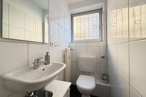 Stilvolles Wohnen in Grafenberg: 3-Zimmerwohnung mit Terrasse, Balkonen & Garage – Simrockstraße 24, 40235 Grafenberg, Düsseldorf – Vorschaubild 8