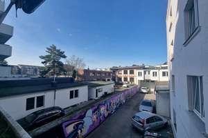 *****Großzügige & helle 4 Zimmer Wohnung mit West-Balkon in zentraler Lage - ab 01.08 verfügbar***** – Merowingerstraße 55, 40225 Bilk, Düsseldorf – Vorschaubild 11