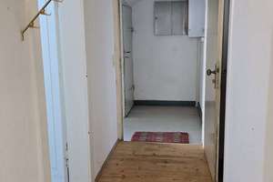 Erlangen-Burgberg - DHH mit 3 Wohnungen - renovierungsbedürftig - mit exkl. Baugrundstück – Die vollständige Adresse der Immobilie erhältst du vom Anbieter., 91054 Burgberg, Erlangen – Vorschaubild 10