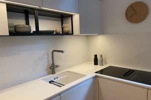 Stilvolle Altbau-Etage, TOP-EBK, Garten, Stellplatz, im Herzen der Stadt – Die vollständige Adresse der Immobilie erhältst du vom Anbieter., 65185 Mitte, Wiesbaden – Vorschaubild 8