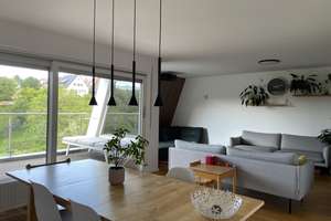 Helle 4,5-Zimmer-Maisonette in Stuttgart-Sillenbuch mit Loggia, Ausblick ins Grüne und Garten – Die vollständige Adresse der Immobilie erhältst du vom Anbieter., 70619 Sillenbuch (Ortsteil), Stuttgart – Vorschaubild 3