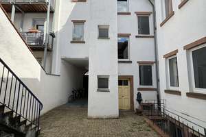 Anwesen mit zwei Häusern, Innenhof und Garten – Die vollständige Adresse der Immobilie erhältst du vom Anbieter., 69121 Handschuhsheim, Heidelberg – Vorschaubild 3