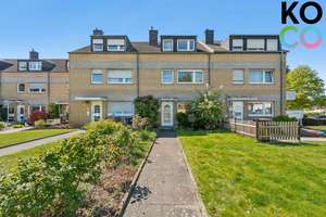 Familientraum mit Garten, Garage und Gestaltungspotenzial in Düsseldorf-Vennhausen