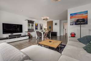 Privat 7-Zim-Reihenhaus mit Potenzial in begehrter Lage nahe Friedberger Warte / IB Hotel, 60389 FFM – 60389 Preungesheim, Frankfurt am Main – Vorschaubild 6