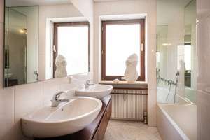 Penthouse mit Panorama-Donaublick! – Die vollständige Adresse der Immobilie erhältst du vom Anbieter., 93059 Ober- und Niederwinzer-Kager, Regensburg – Vorschaubild 16