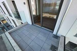 Moderne 4-Zimmer-Wohnung mit 3 Schlafzimmern, Loggia & Balkon zum Wohlfühlen in begehrter Rheinlage – Die vollständige Adresse der Immobilie erhältst du vom Anbieter., 55130 Weisenau, Mainz – Vorschaubild 10