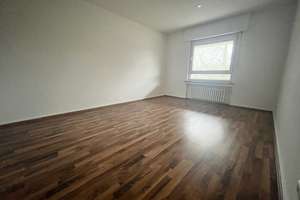 Großzügige 4-Zimmer-Wohnung im Essener Süden! – Jacobsallee 4, 45239 Heidhausen, Essen – Vorschaubild 8