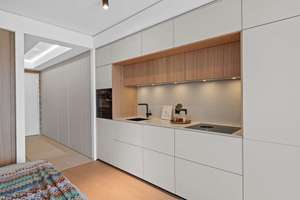 Design trifft Hafenflair: Exklusives, vollmöbliertes Apartment mit Sonnenbalkon und Hafenblick – Die vollständige Adresse der Immobilie erhältst du vom Anbieter., 20457 HafenCity, Hamburg – Vorschaubild 4