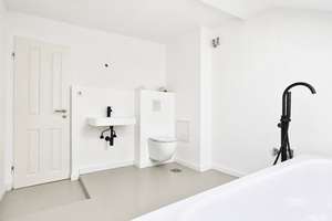 Bezugsfreie, exklusive Maisonette-Wohnung mit Dachgeschoss am Schloss Charlottenburg! – Die vollständige Adresse der Immobilie erhältst du vom Anbieter., 10585 Charlottenburg, Berlin – Vorschaubild 28