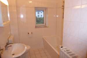 Und sogar mit schicker EBK!!! - Kuschelige 2-Raum in ländlicher Lage von Chemnitz – Gornauer Str. 91, 9125 Reichenhain, Chemnitz – Vorschaubild 12