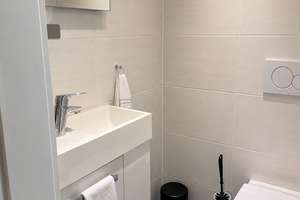 Moderne 3-Zimmer-Wohnung (BJ 2015) mit 2 Tiefgaragenstellplätzen, Aufzug und hochwertiger Ausstattun – Frankfurter Straße 33, 65779 Kelkheim (Taunus) – Vorschaubild 28